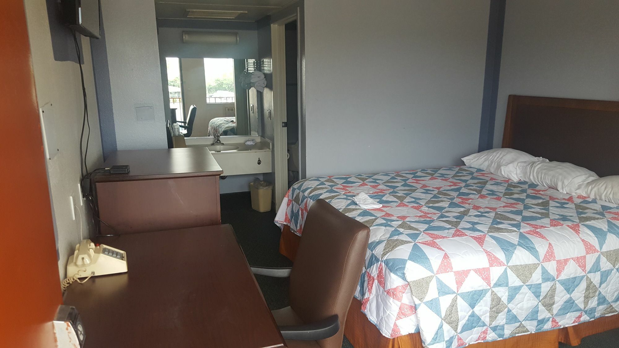 Travel Inn シャロンビル エクステリア 写真
